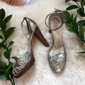 Kate Spade New York Gold Strappy Leather Heels 7.5